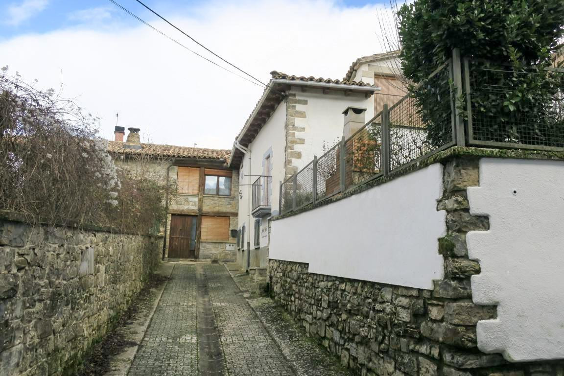 CASA en venta en Navascués - foto 2