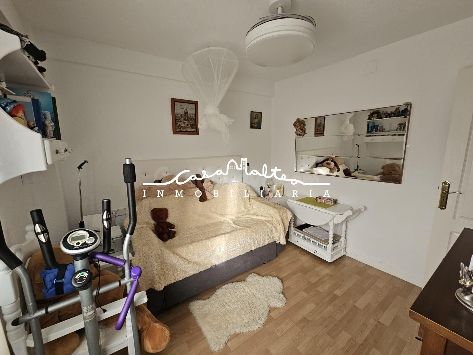 CASABANCO VENDE  VIVIENDA EN HORNACHOS.