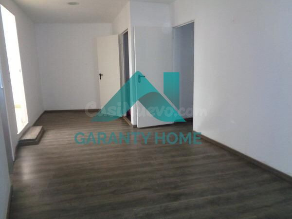Se vende amplio local totalmente reformado en zona Centro - foto 4