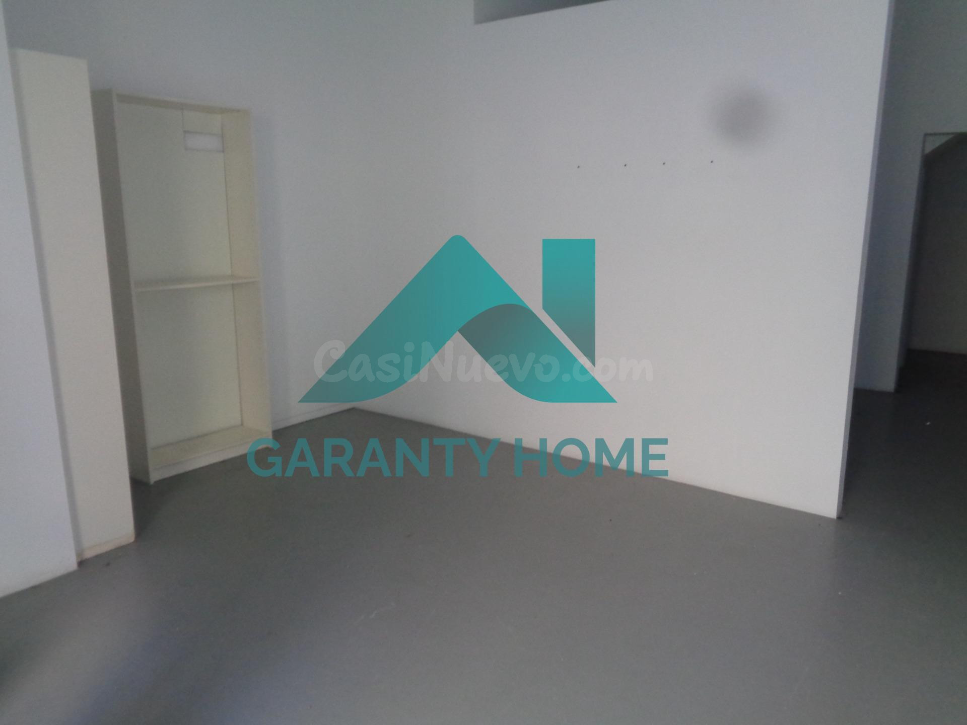 Se alquila local comercial en zona PIZARRO - foto 4