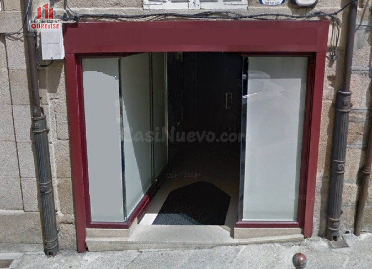 LOCAL COMPLETAMENTE REFORMADO EN EL CASCO ANTIGUO.