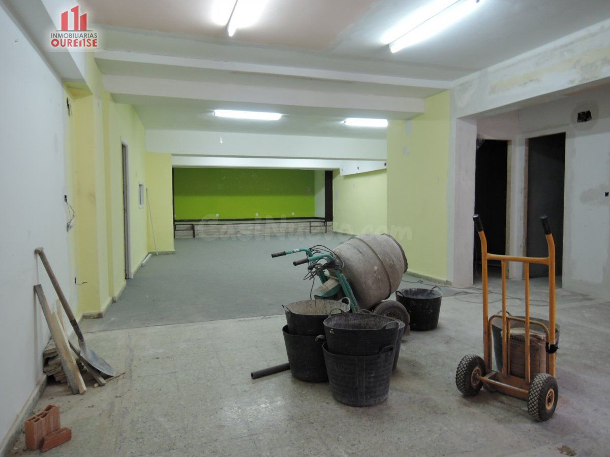 OFICINA EN SEGUNDA  PLANTA DE UN EDIFICIO CERCA DE ERVEDELO
