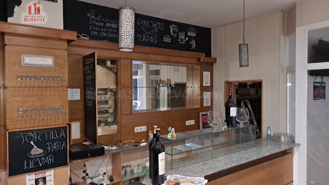 SE ALQUILA CAFETERIA EN PLENO CENTRO DE LA CIUDAD