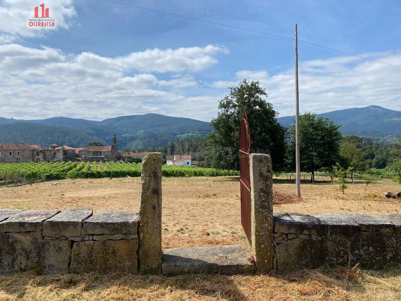 SE VENDE FINCA URBANIZABLE EN LA ZONA DE LAIAS