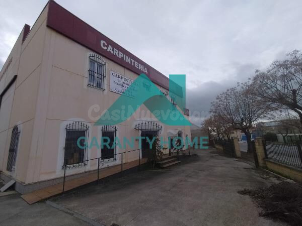 SE VENDE NAVE INDUSTRIAL EN MALPARTIDA DE CÁCERES - foto 3