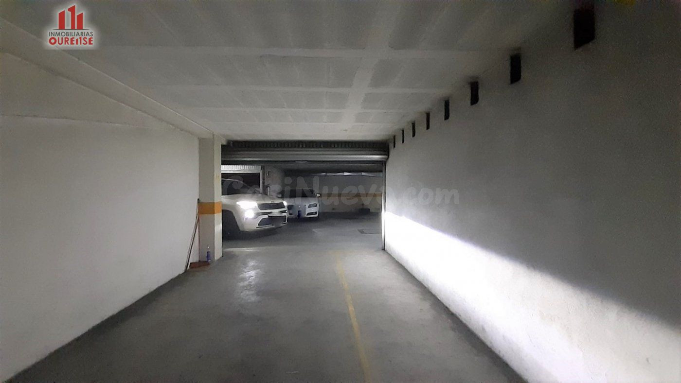 PLAZA DE GARAJE CERRADA DOBLE EN LÍNEA AL LADO DE FÁTIMA.