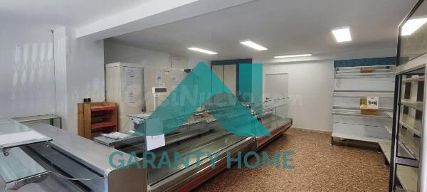 SE ALQUILA LOCAL COMERCIAL EN ZONA MOCTEZUMA - foto 2