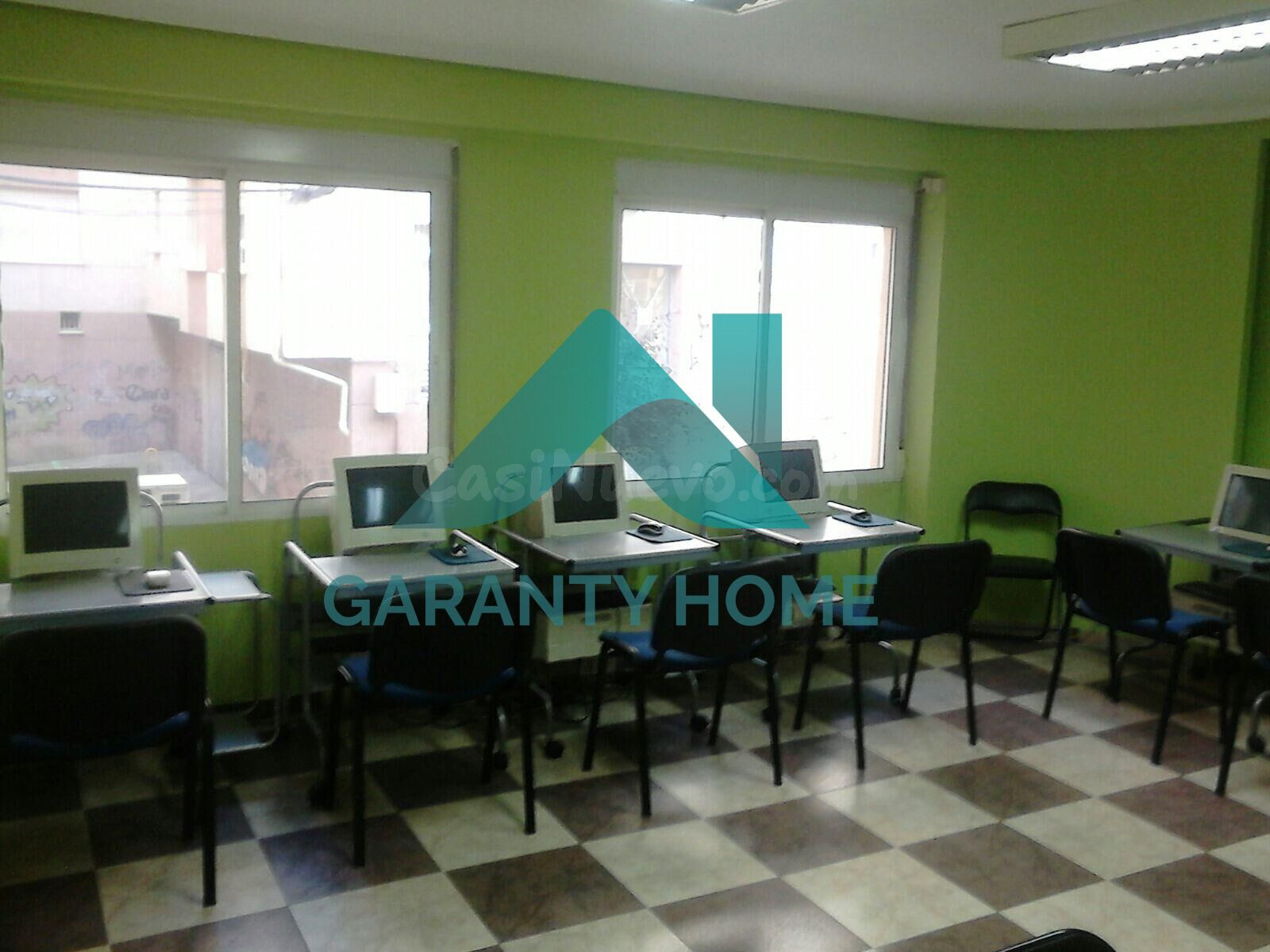 SE VENDE LOCAL OFICINA EN ZONA COLON POSIBILIDAD DE CONVERTI - foto 4