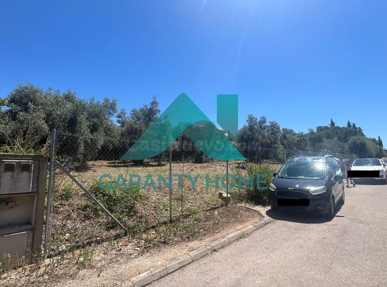 SE VENDE TERRENO URBANO EN ZONA LA SIERRILLA - foto 2