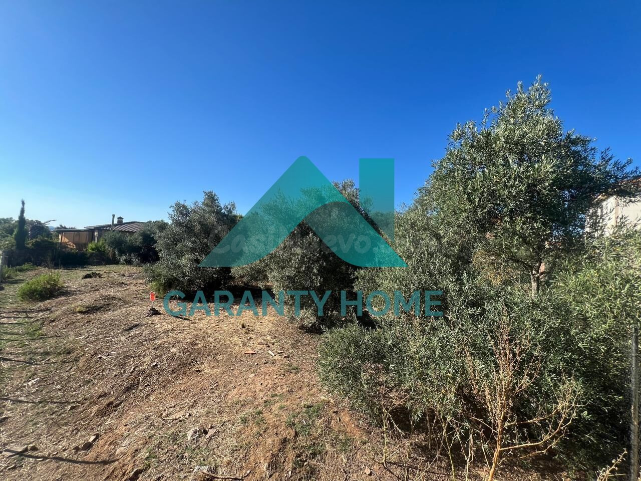SE VENDE TERRENO URBANO EN ZONA LA SIERRILLA - foto 5