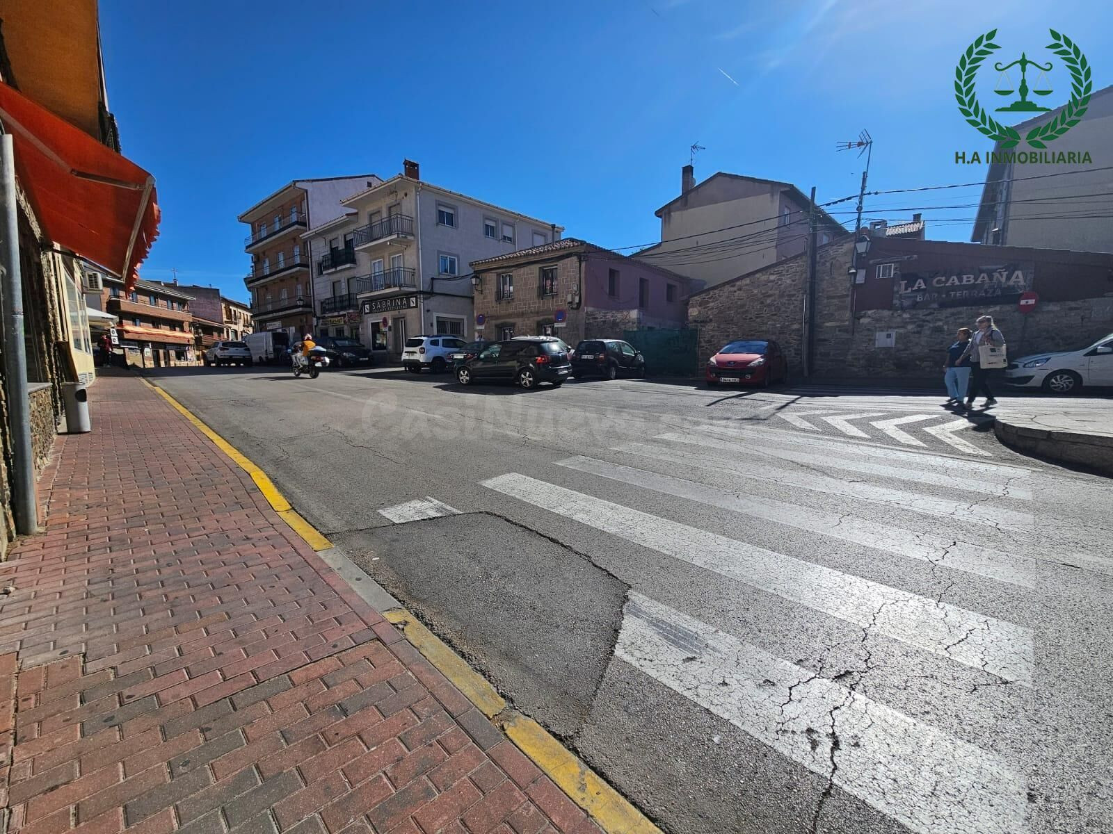 ¡SE ALQUILA PLAZA DE GARAJE! 🚗✨ - foto 3