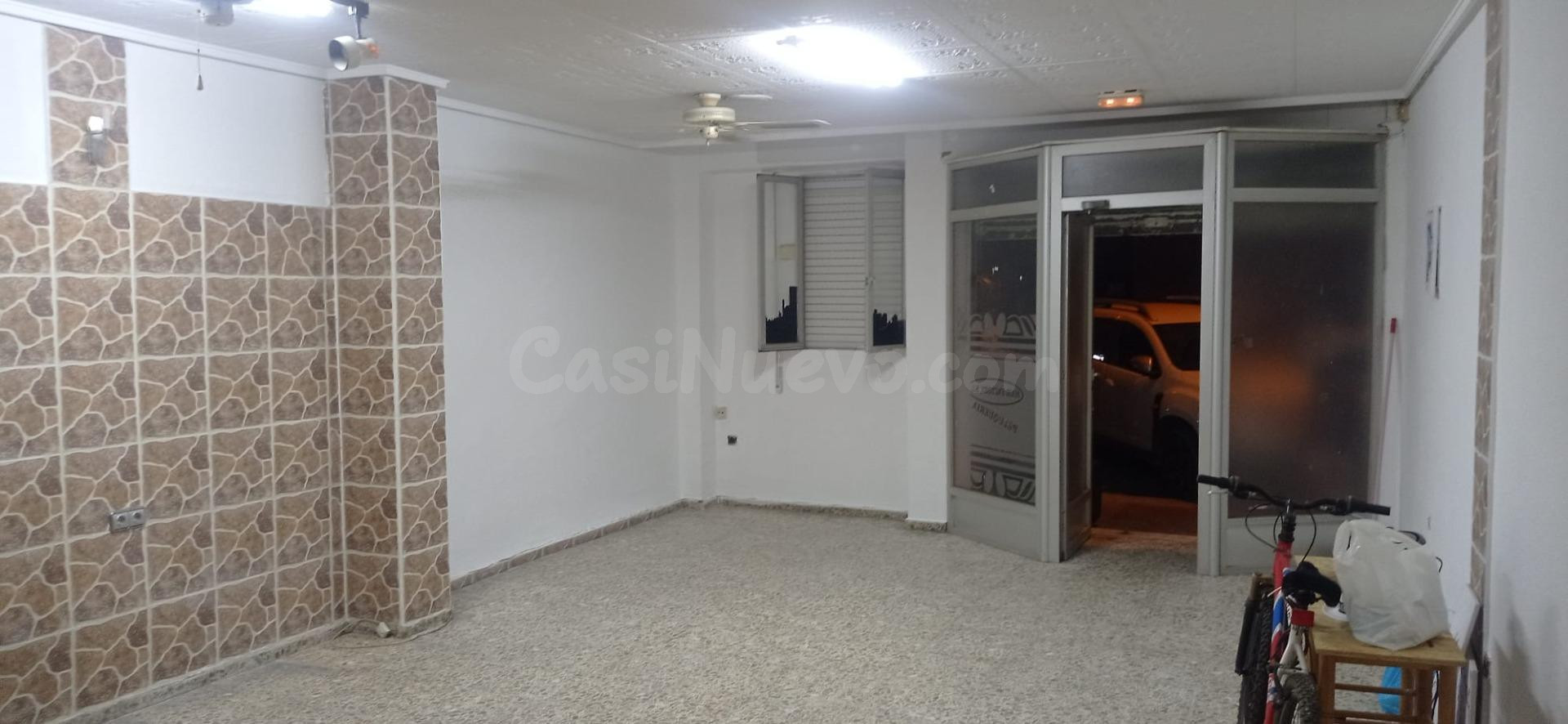 LOCAL COMERCIAL EN CALLE LA TORRE POR SOLO 57.000€ - foto 2