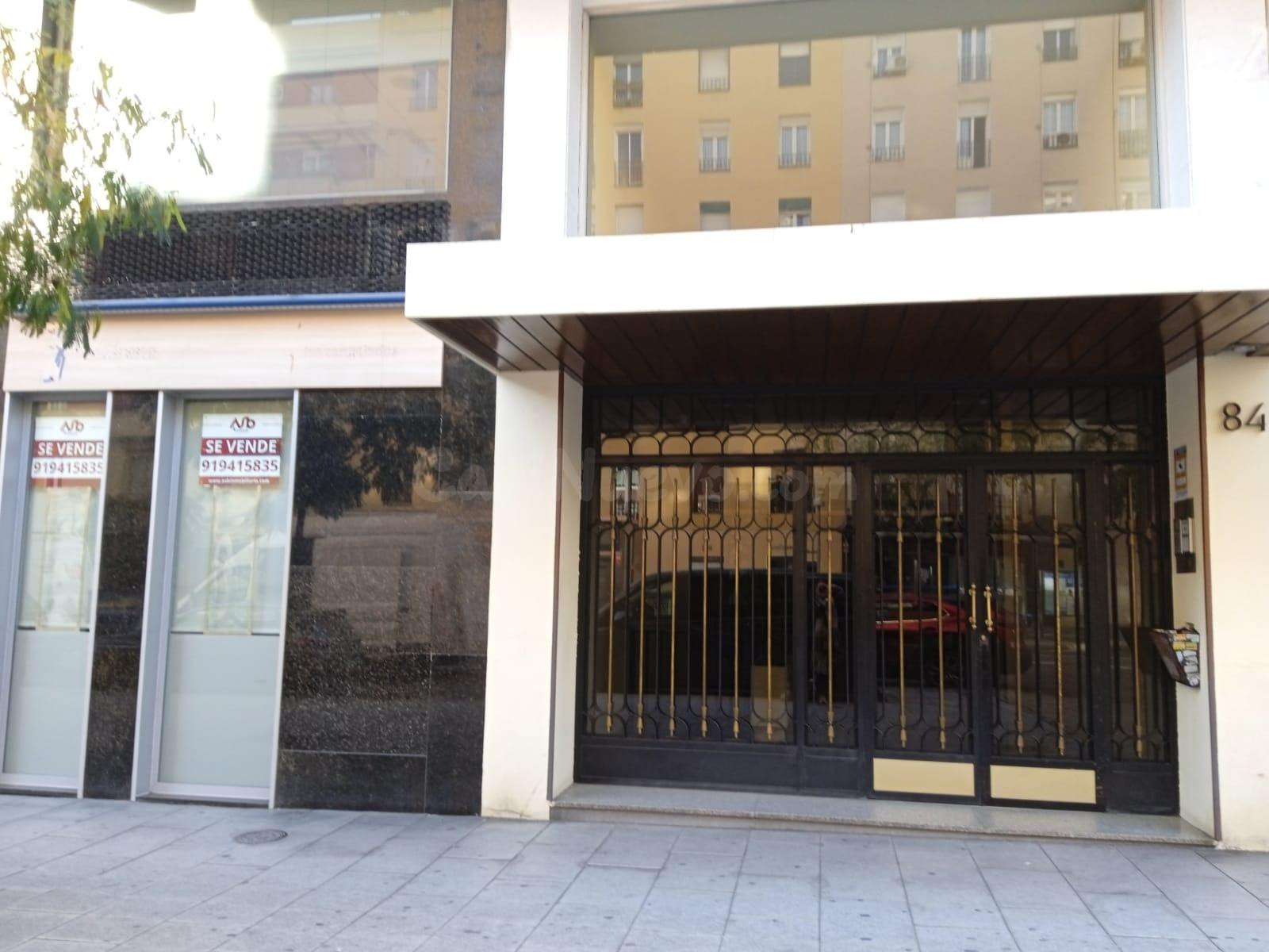 Oficina con posibidad de cambio de uso a viviendas. Calle NA