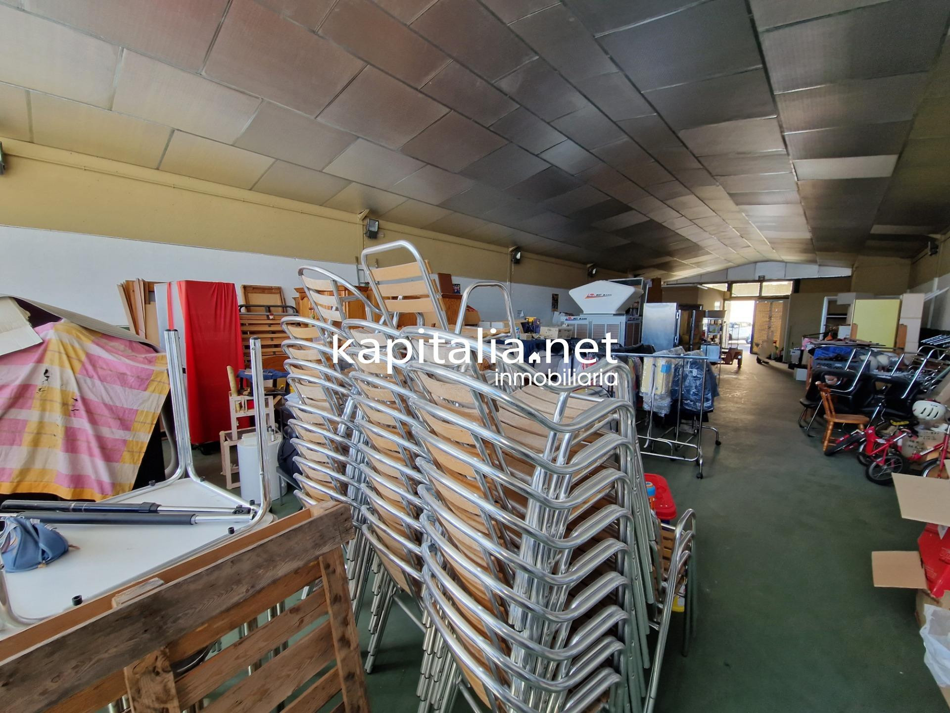 Nave comercial en venta en poligono Gormaig de cocentaina - foto 5