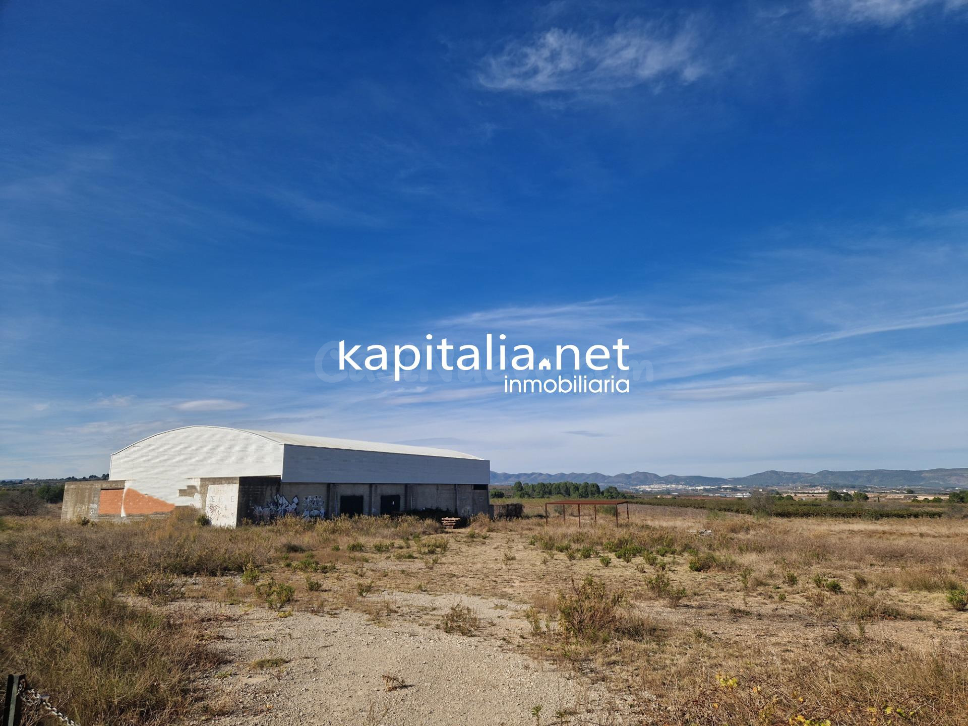 Nave en venta más 30.000m2 de parcela en Belgida - foto 3