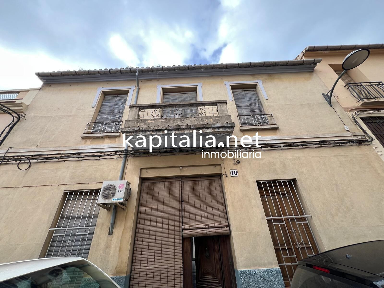 GRAN CASA A LA VENTA EN LA LLOSA DE RANES