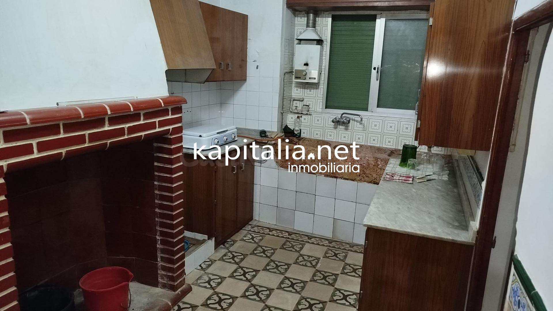 CASA EN VENTA EN AGRES
