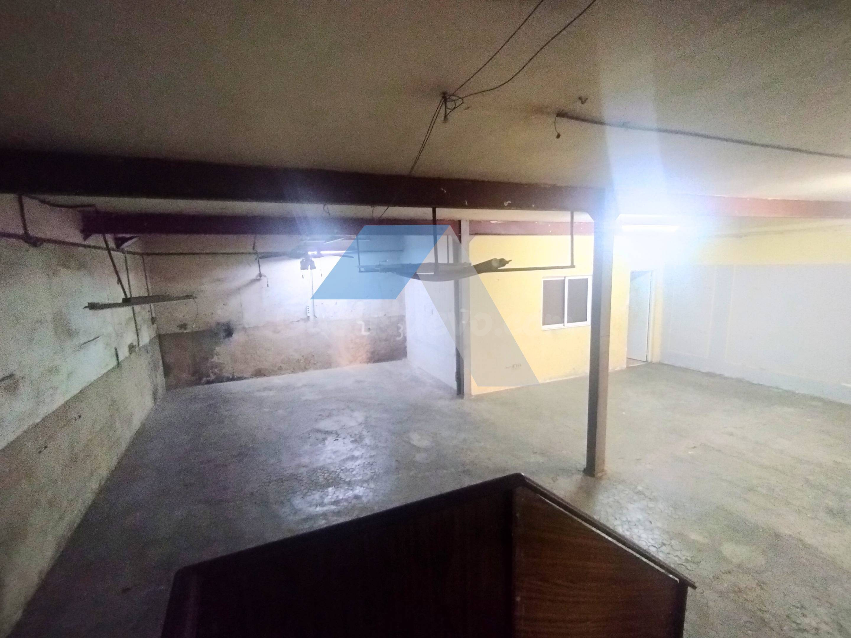 Local Comercial de 110 m2 en Carolinas Bajas Ideal para Tall - foto 3