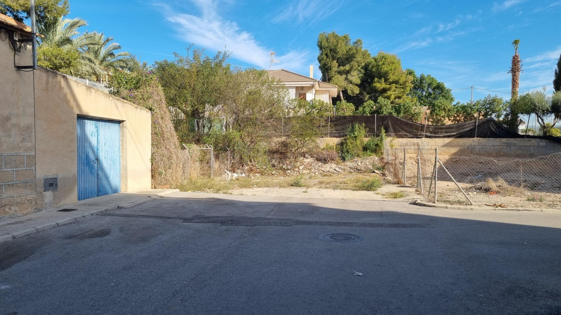 ✨ OPORTUNIDAD ÚNICA: SOLAR URBANO DE 360 M2 EN EL CORAZÓN DE - foto 5