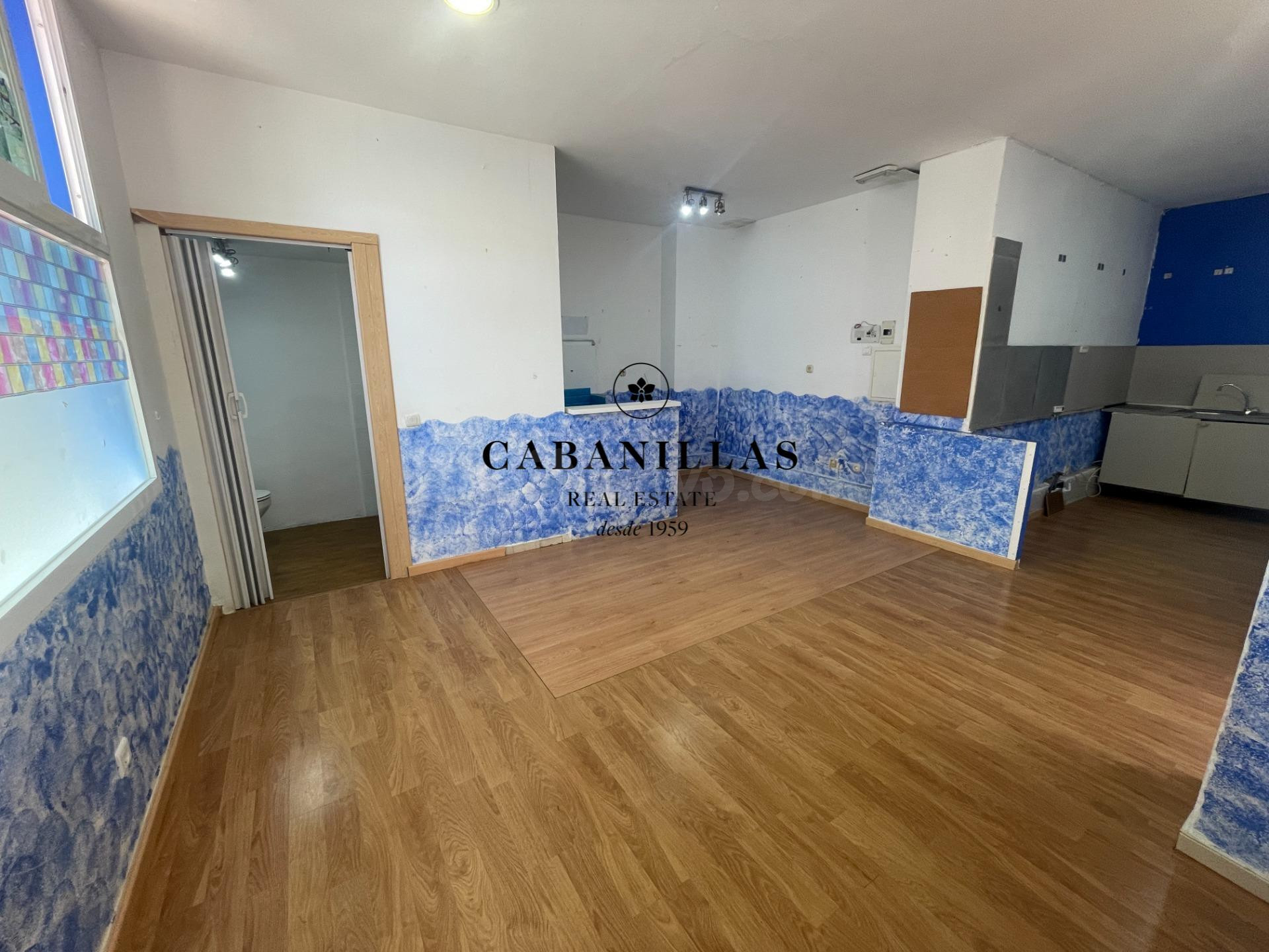 Local comercial en venta en Estepona | CABANILLAS REAL ESTAT - foto 3