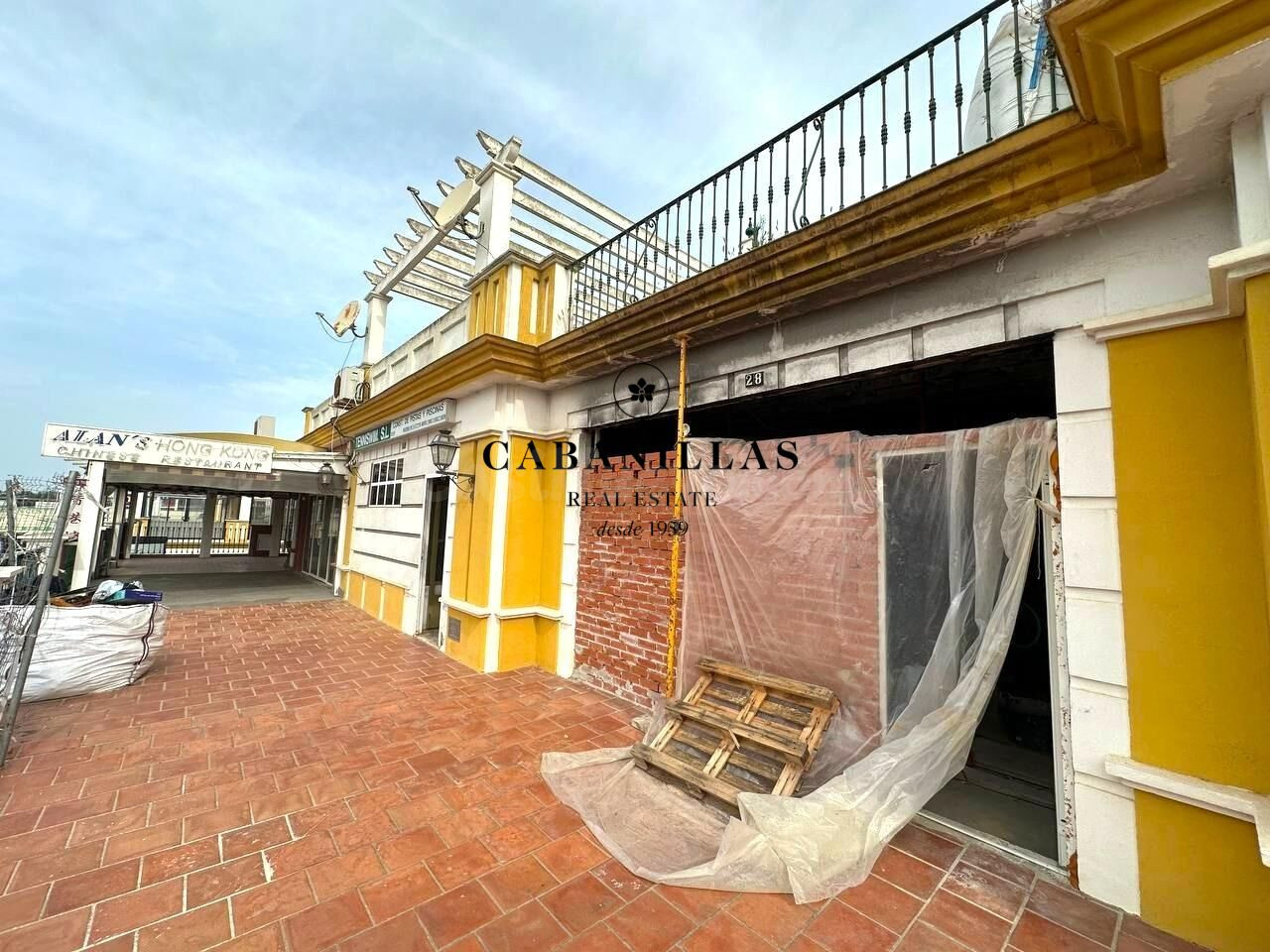 Local Comercial en Estepona - foto 4