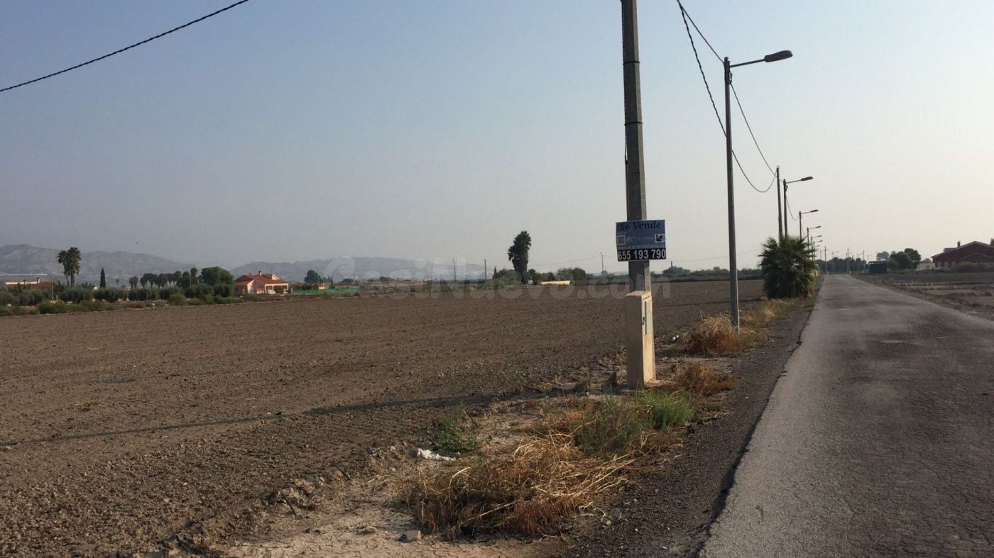 SE VENDE PARCELA 5000 mt2 URBANA EN LA HOYA-LORCA CON LUZ - foto 3
