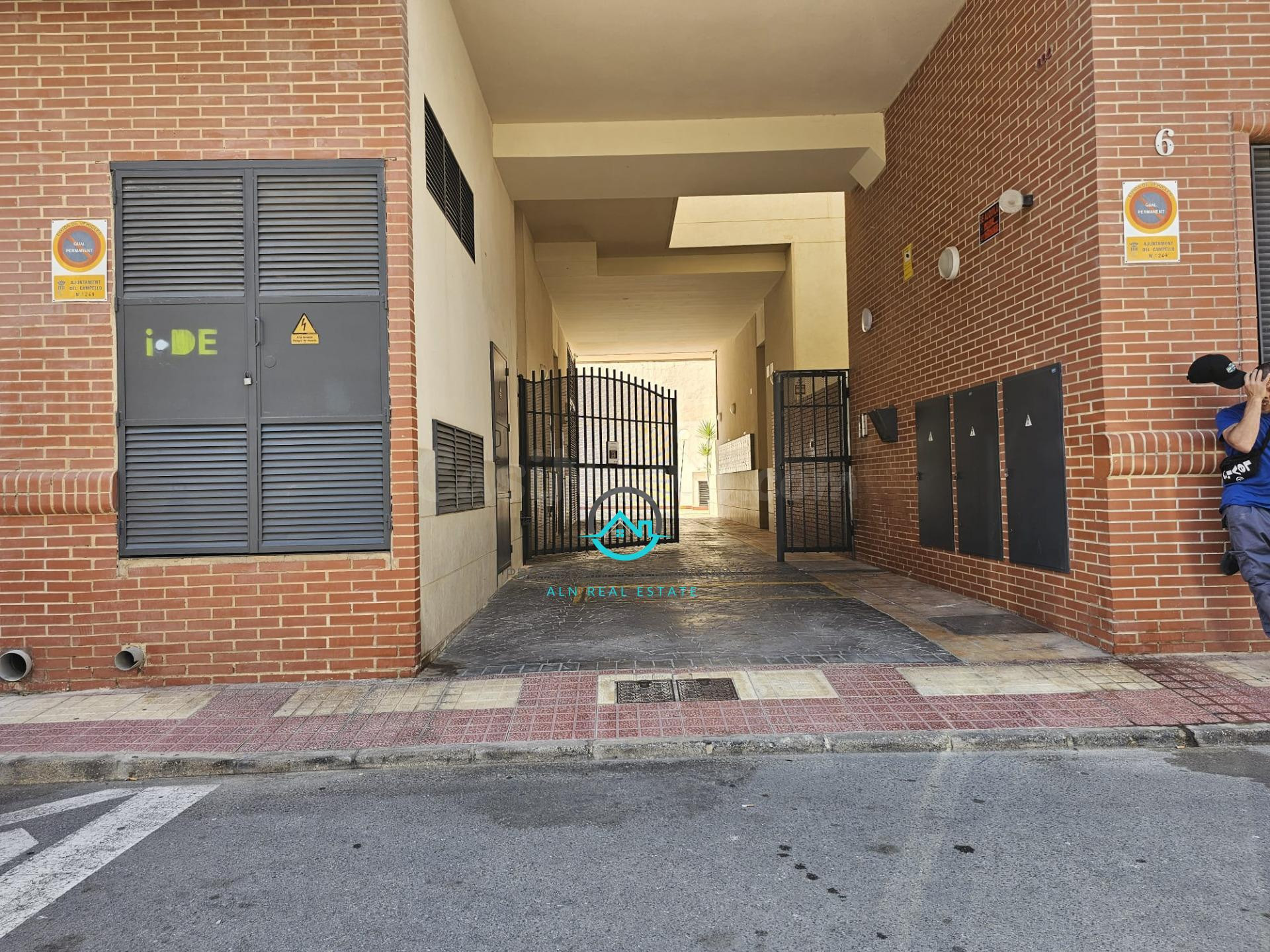 PLAZA DE GARAJE CAMPELLO