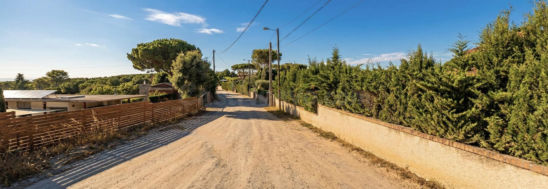 ATENCIÓN INVERSORES, CASA OCUPADA POR PERSONA SIN JUSTO TÍTU - foto 2