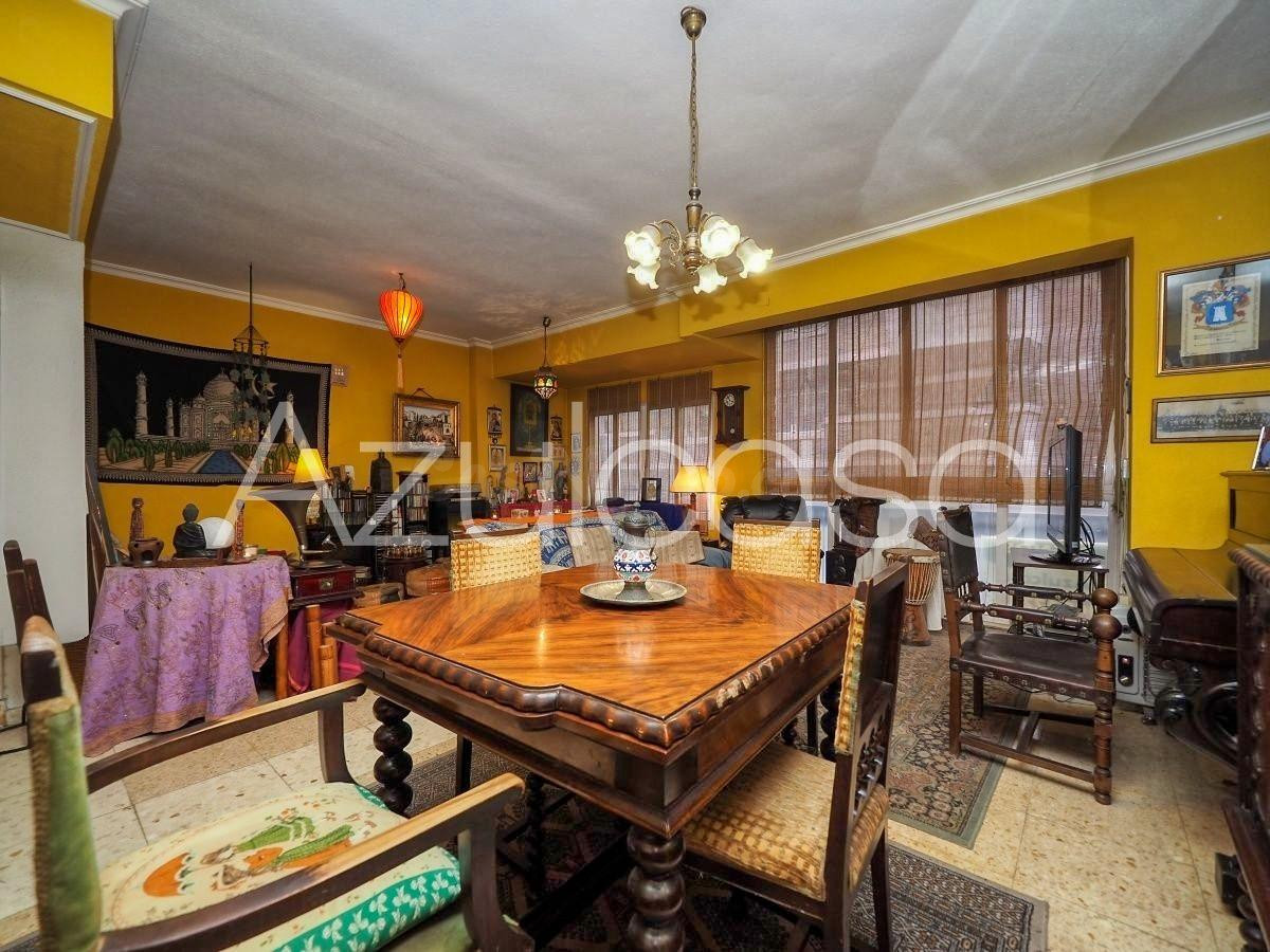 Estupendo piso en venta de 3 dormitorios y 2 baños con patio - foto 2