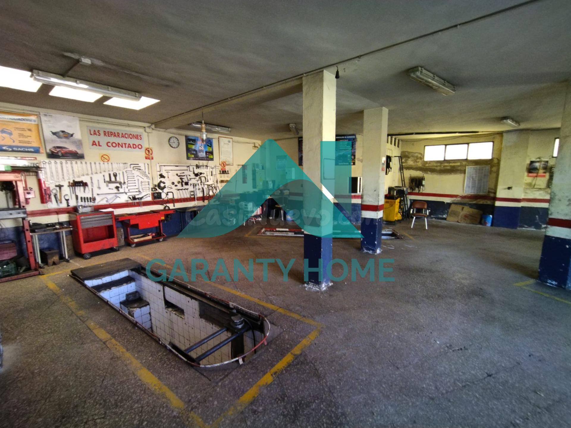 SE VENDE LOCAL COMERCIAL EN ZONA AGUAS VIVAS - foto 2
