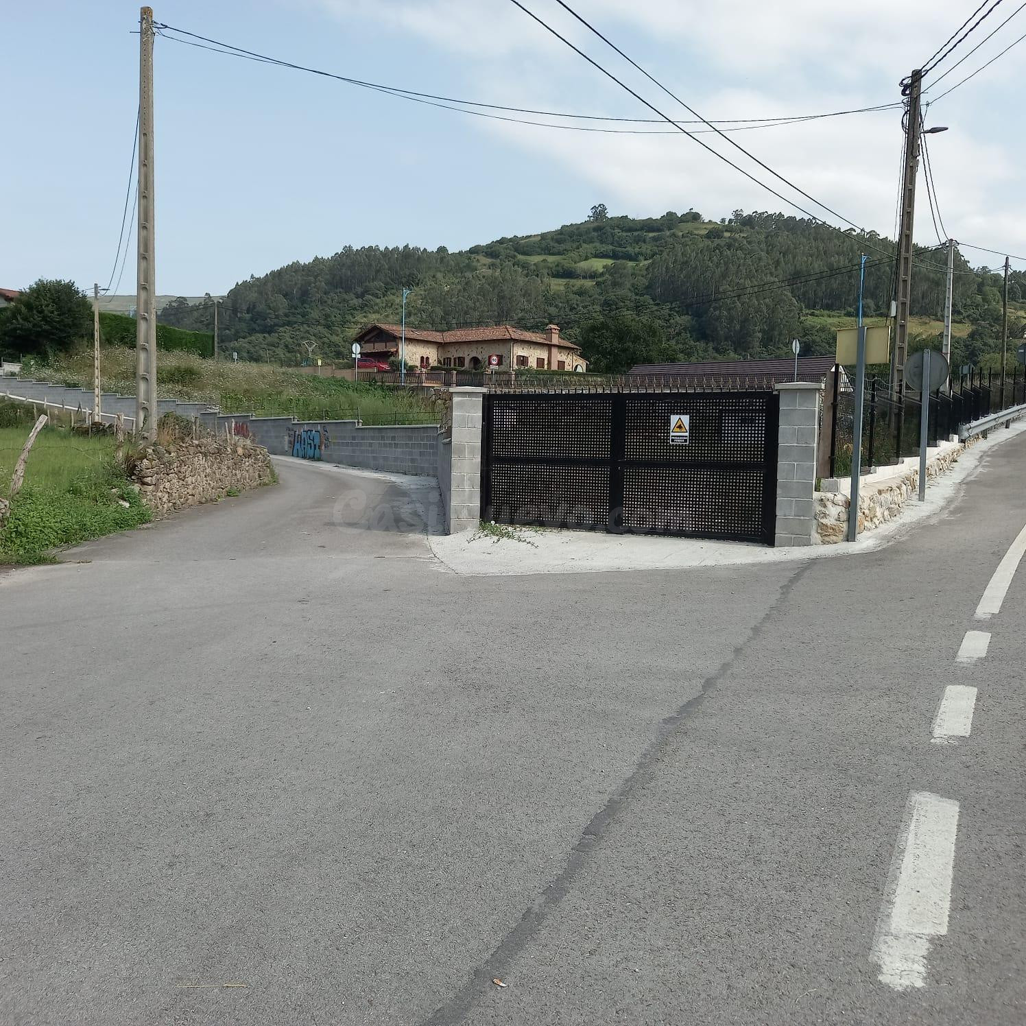 Finca urbana con proyecto de vivienda en Sopenilla, San Feli - foto 3