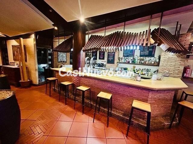 Local comercial en venta en El Molar - foto 3