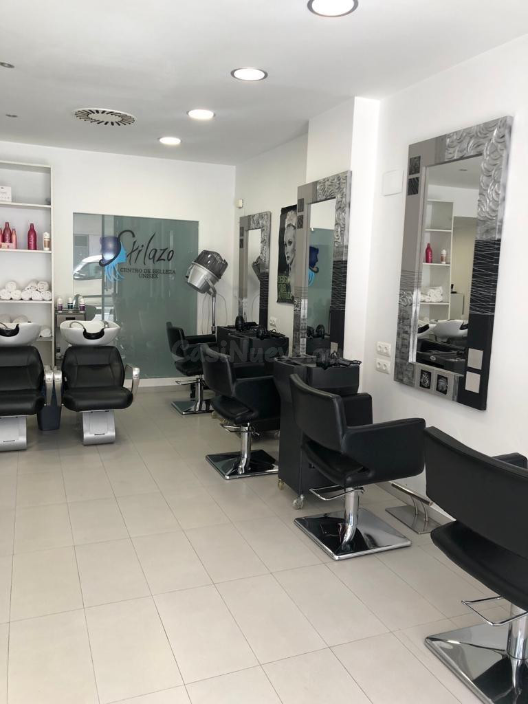 SE TRASPASA SALON DE PELUQUERIA EN AVENIDA SAN JOSE - foto 4