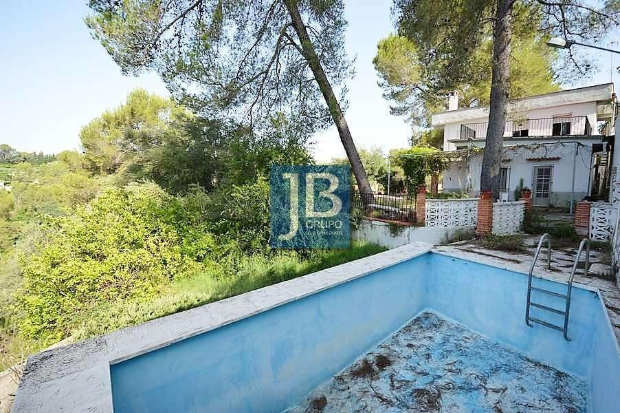 Chalet económico para reformar en Xàtiva. - foto 5
