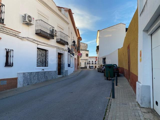 CASABANCO VENDE LOCAL COMERCIAL EN HORNACHOS