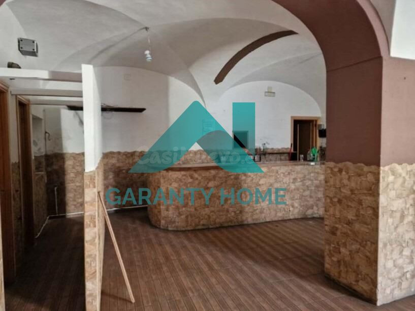 🍻 SE VENDE LOCAL COMERCIAL EN SIERRA DE FUENTES – PLAZA CONS