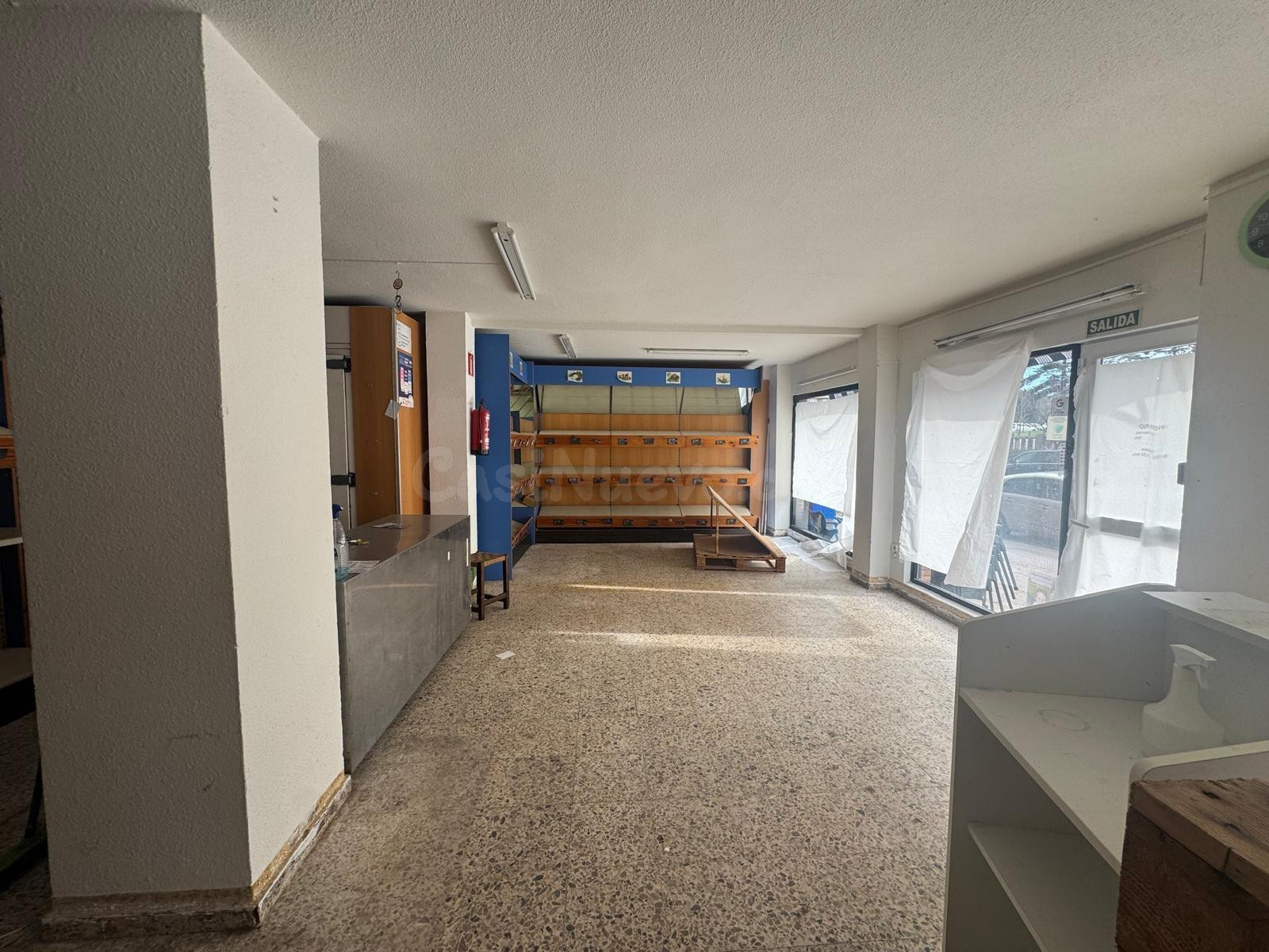 LOCAL COMERCIAL DE DOS PLANTAS EN GENERAL DÁVILA - foto 4