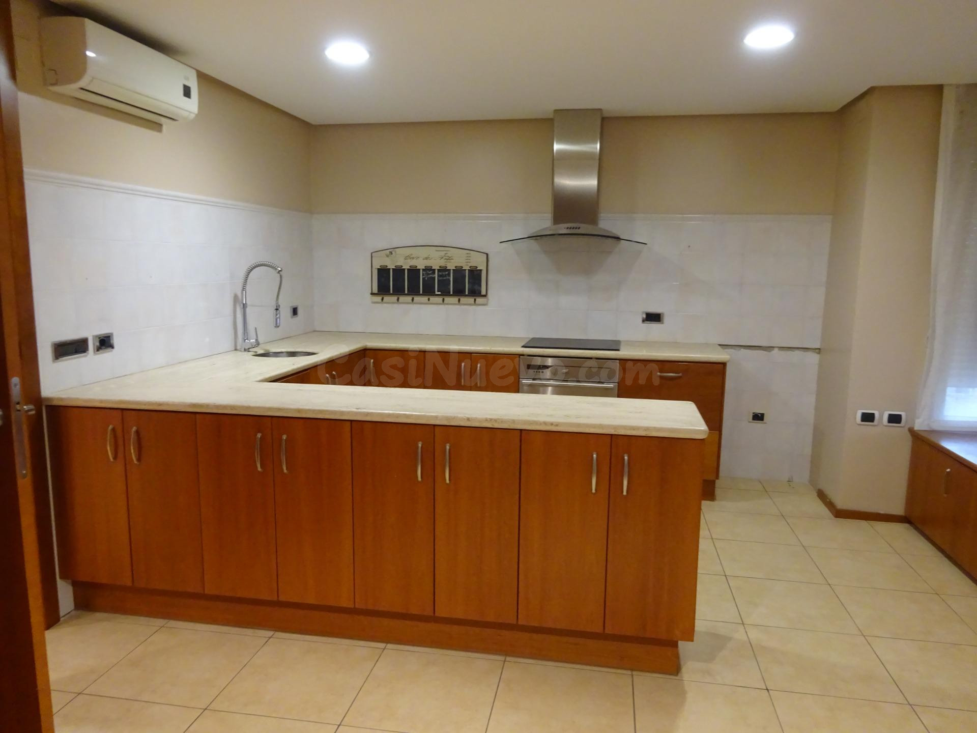 ATICO DUPLEX CON ASCENSOR Y GARAJE EN ZONA CENTRO