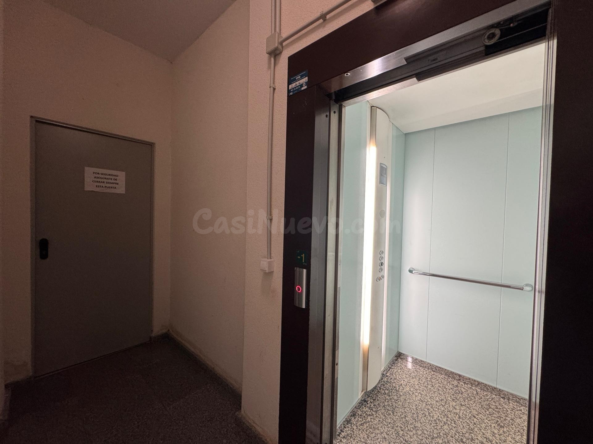 CASABANCO VENDE PLAZA DE GARAJE + TRASTERO EN BADAJOZ - foto 4