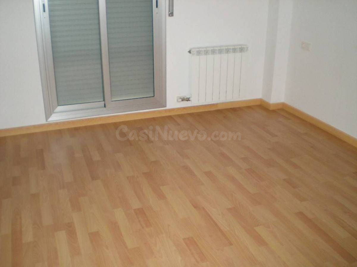 PISO DE OBRA NUEVA EN VENTA - foto 5