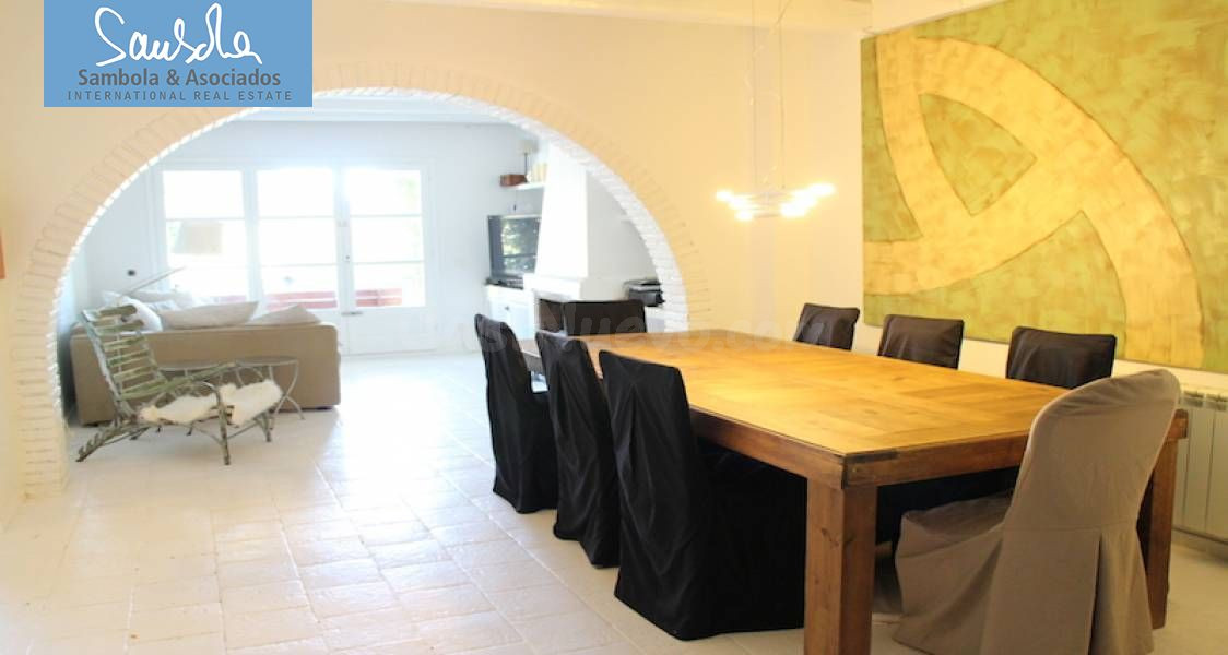 Exclusiva casa de estilo rustico con piscina - foto 3