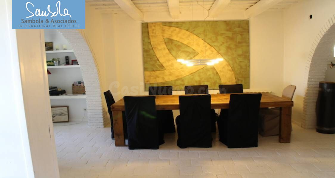 Exclusiva casa de estilo rustico con piscina - foto 4