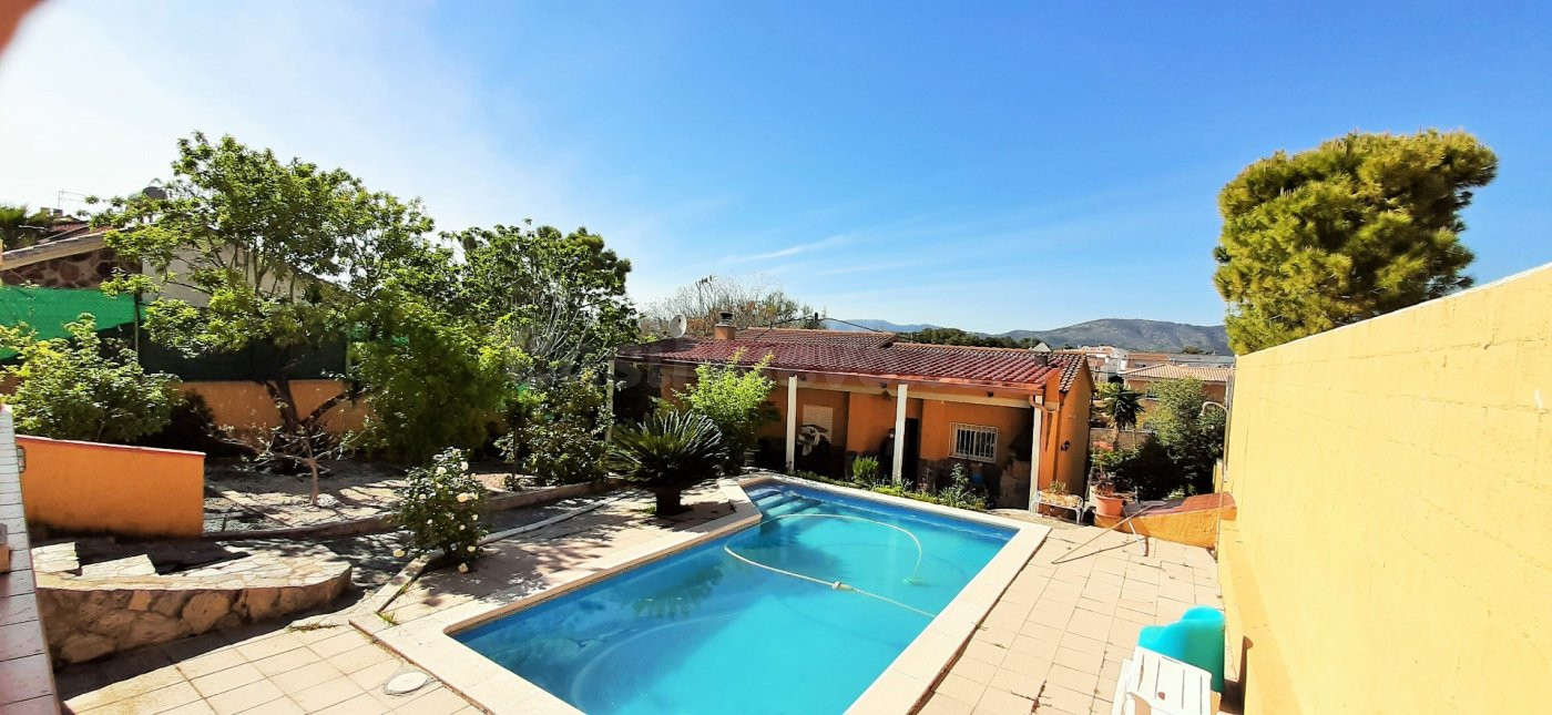 Gran jardin piscina tranquilidad - foto 3