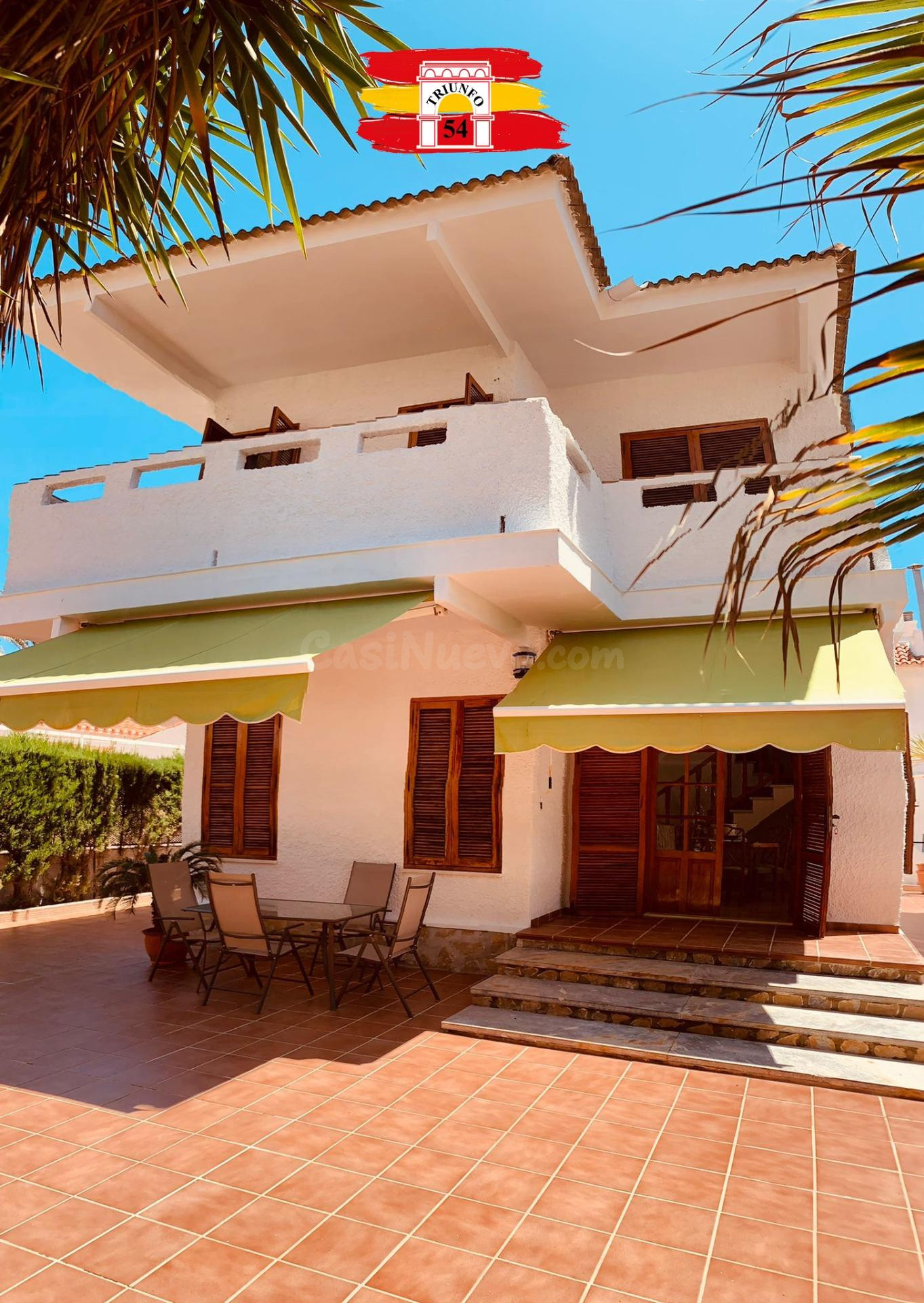 Chalet independiente en la zona del Pueblo Latino - foto 4