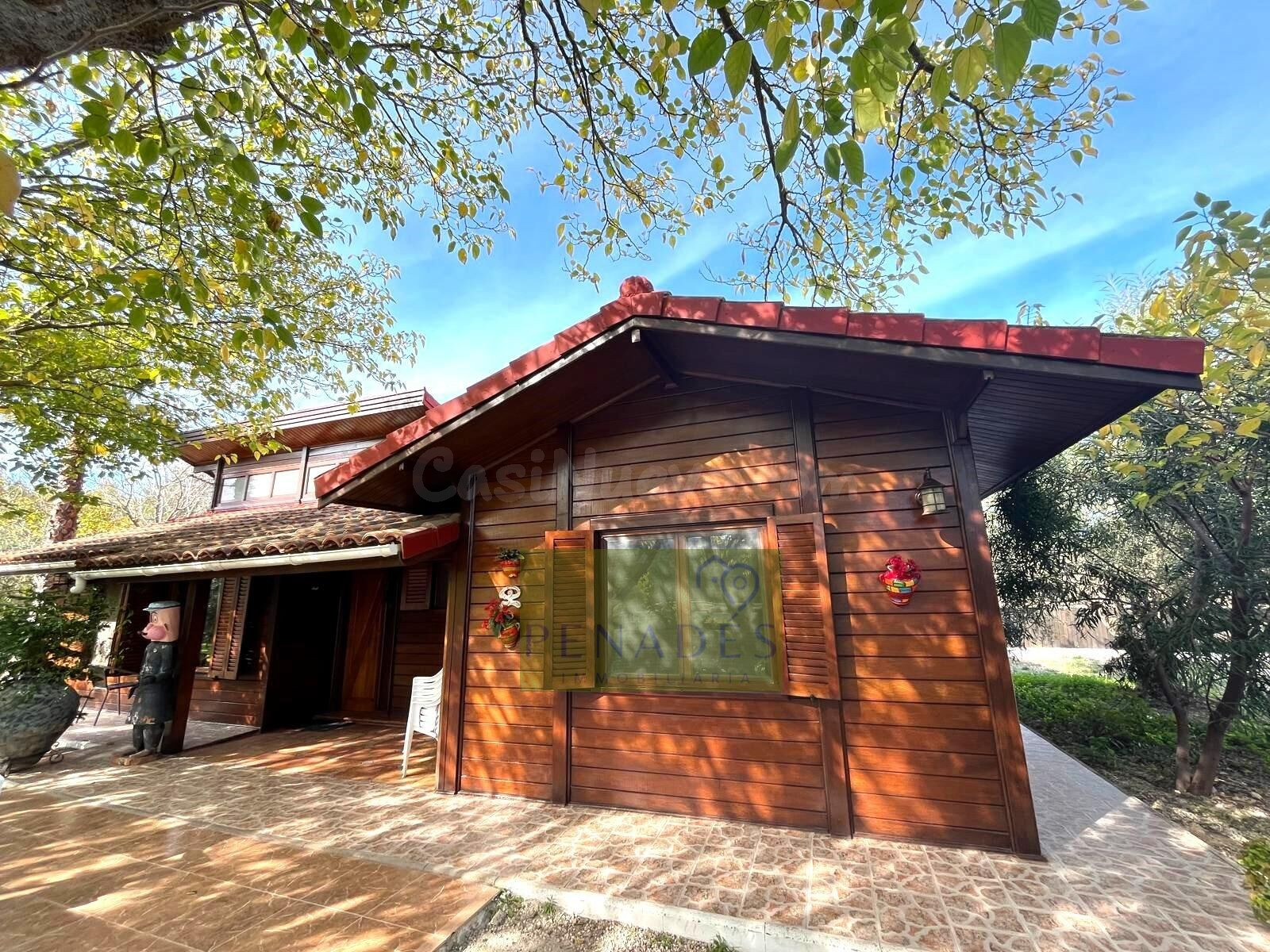 Preciosa casa de Madera en un entorno privilegiado - foto 3