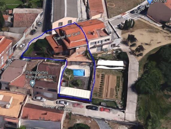 Se vende amplio local en primera línea en Altea - foto 5
