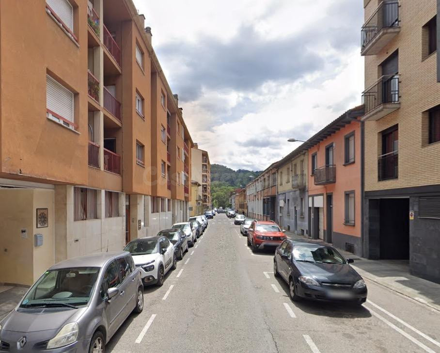 ATENCIÓN INVERSORES, PISO OCUPADO POR PERSONA SIN JUSTO TÍTU