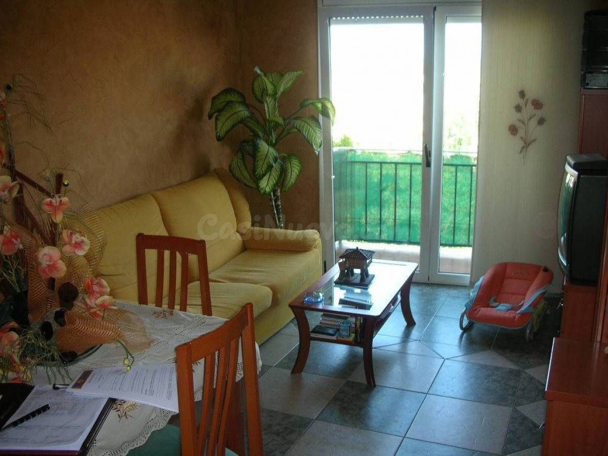 PISO REFORMADO EN VENTA - foto 3