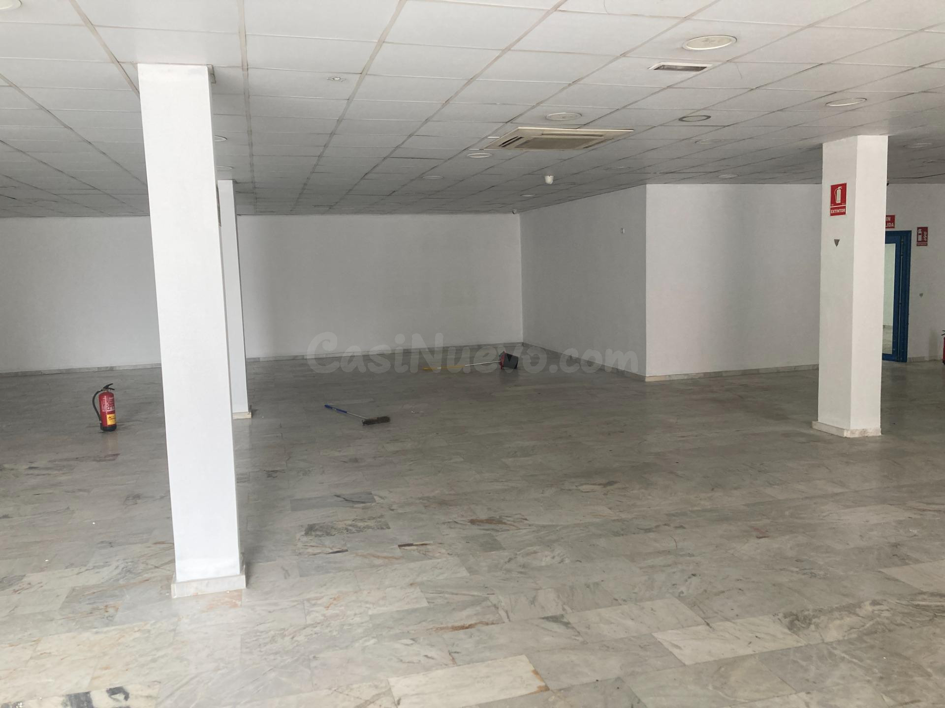 Local comercial en venta en Estepona | CABANILLAS REAL ESTAT - foto 5