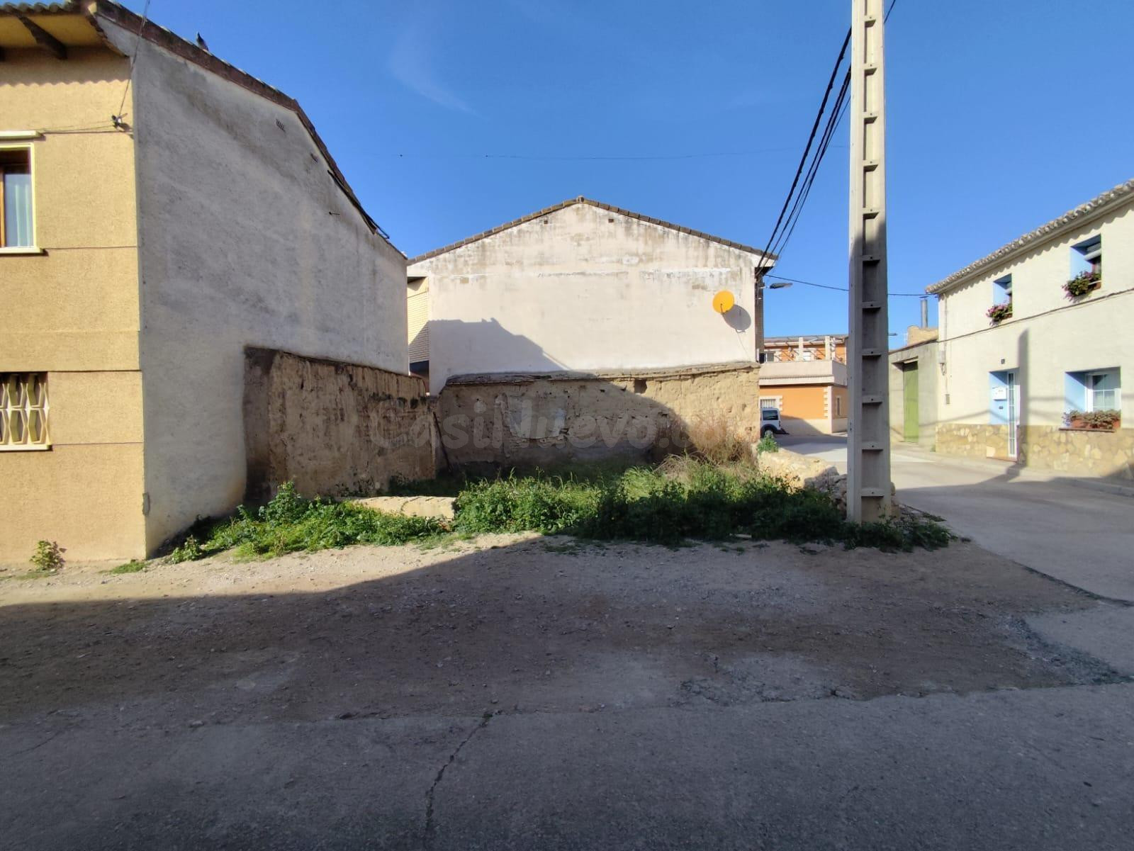 TERRENO URBANO DE 77 M2 ÚTILES EN SAN MATEO DE GALLEGO - ZAR - foto 3